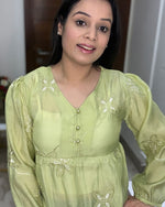 Floral Embroidery Top