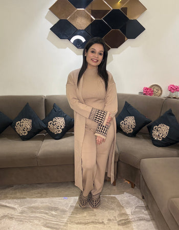 Beige Premium Knit Winter Long Shrug (3-Piece Set)