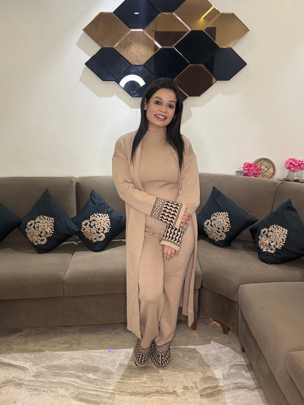 Beige Premium Knit Winter Long Shrug (3-Piece Set)